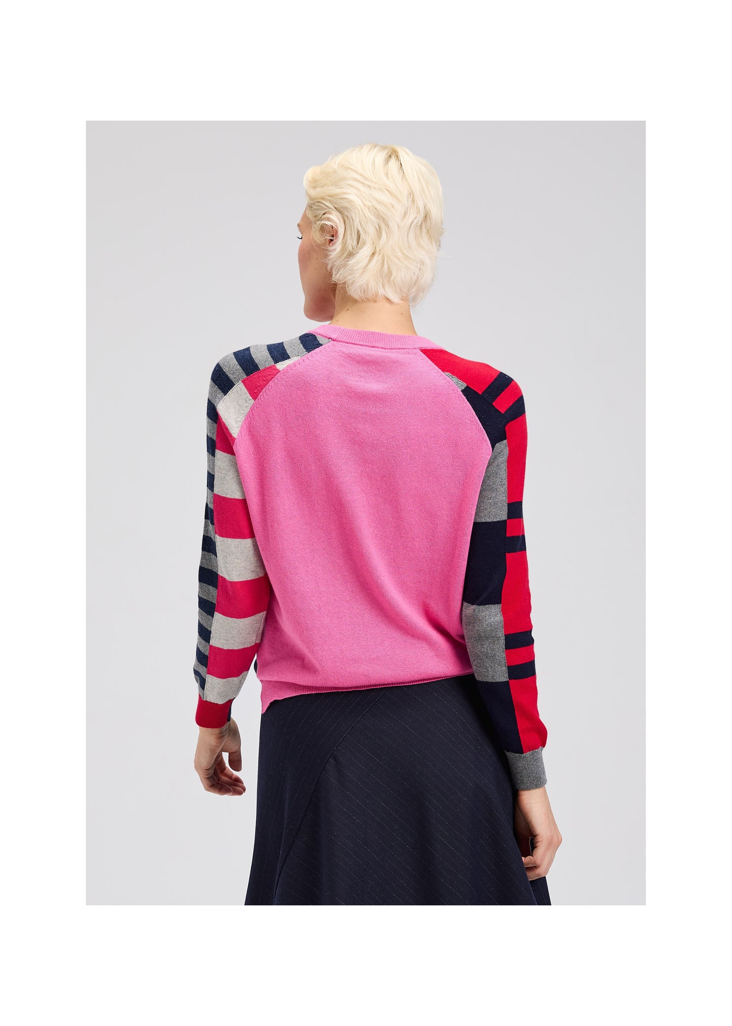 COLOUR BLOCK SWEATER