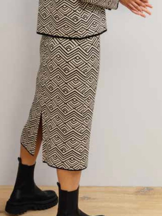 PERLA DIAGONAL PRINT MIDI KNIT SKIRT MARIA BELLENTANI