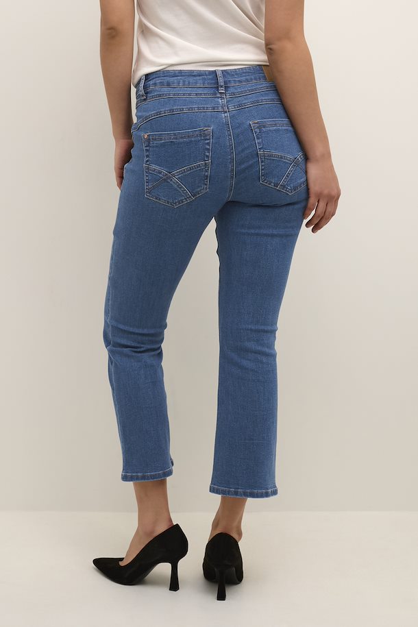 7/8 BOOTCUT PANT COCO FIT Beyond the Alley Boutique