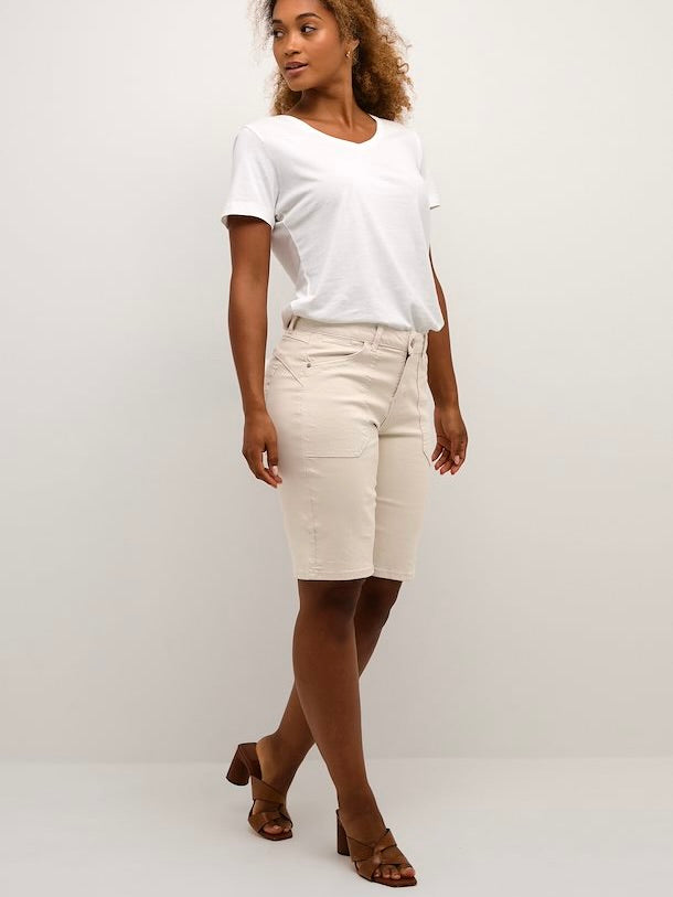 ANN TWILL COCO FIT SHORT CREAM