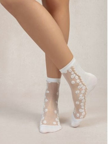 SHEER FLOWER ANKLE SOCKS