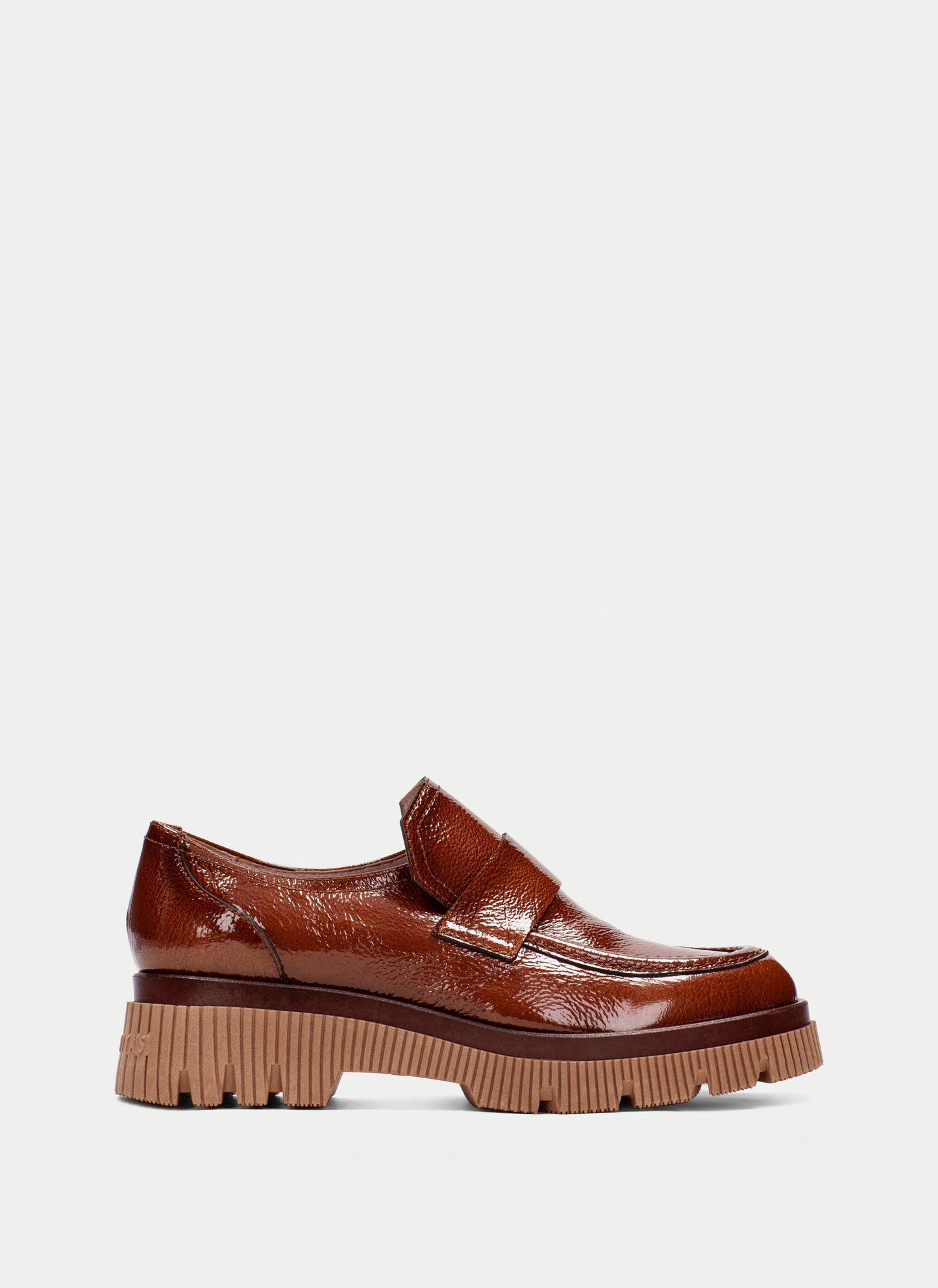 PATENT LEATHER LOAFER