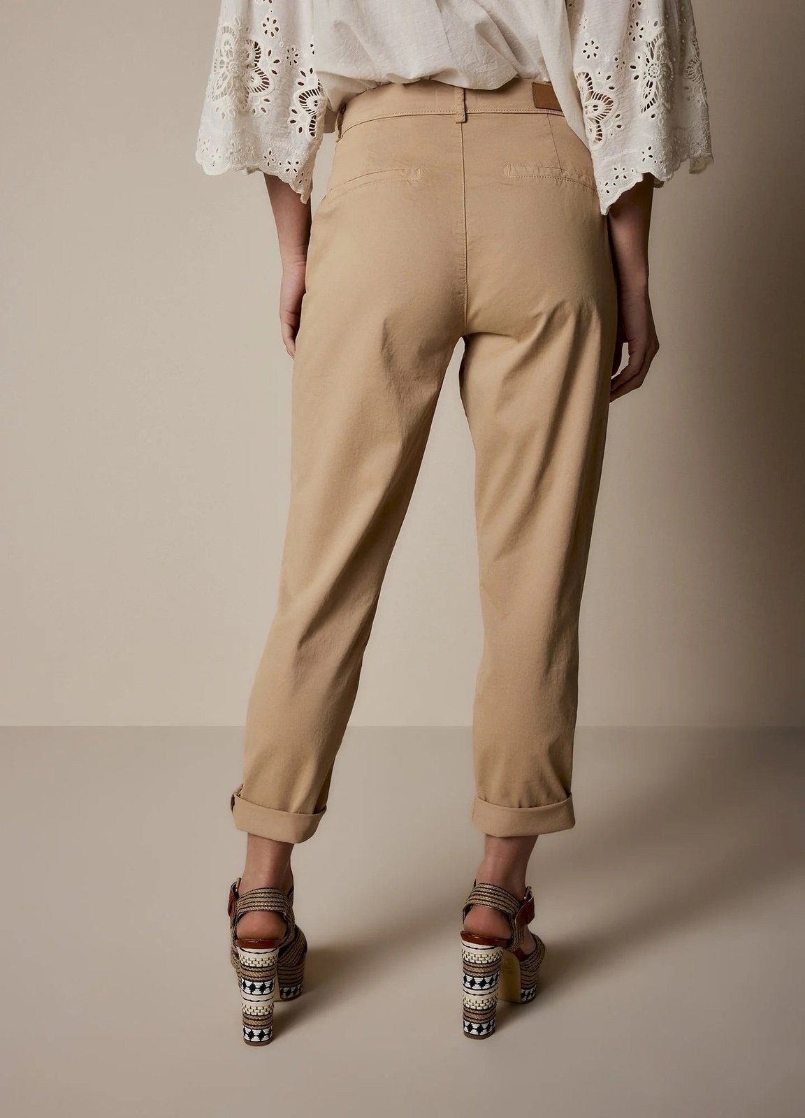 CONTRAST SIDE SEAM CHINO PANT SUMMUM
