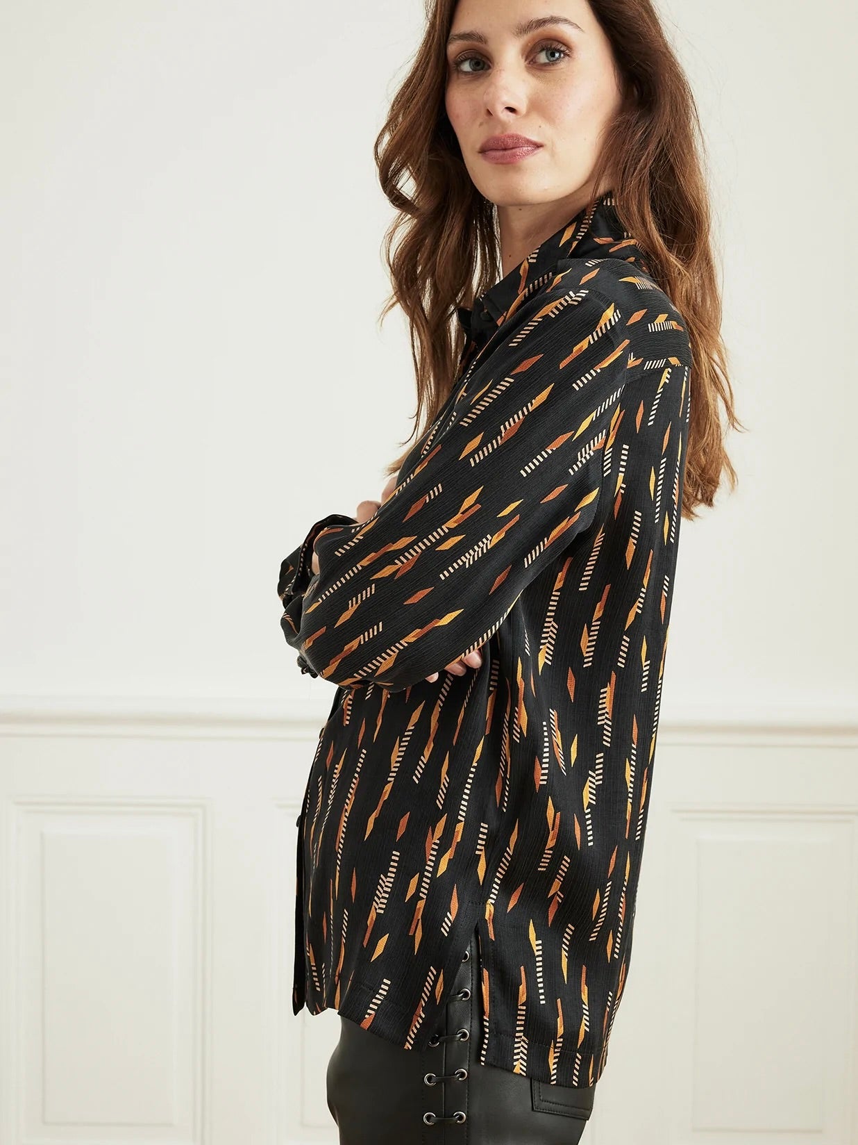 Long Sleeve Geo Printed Blouse