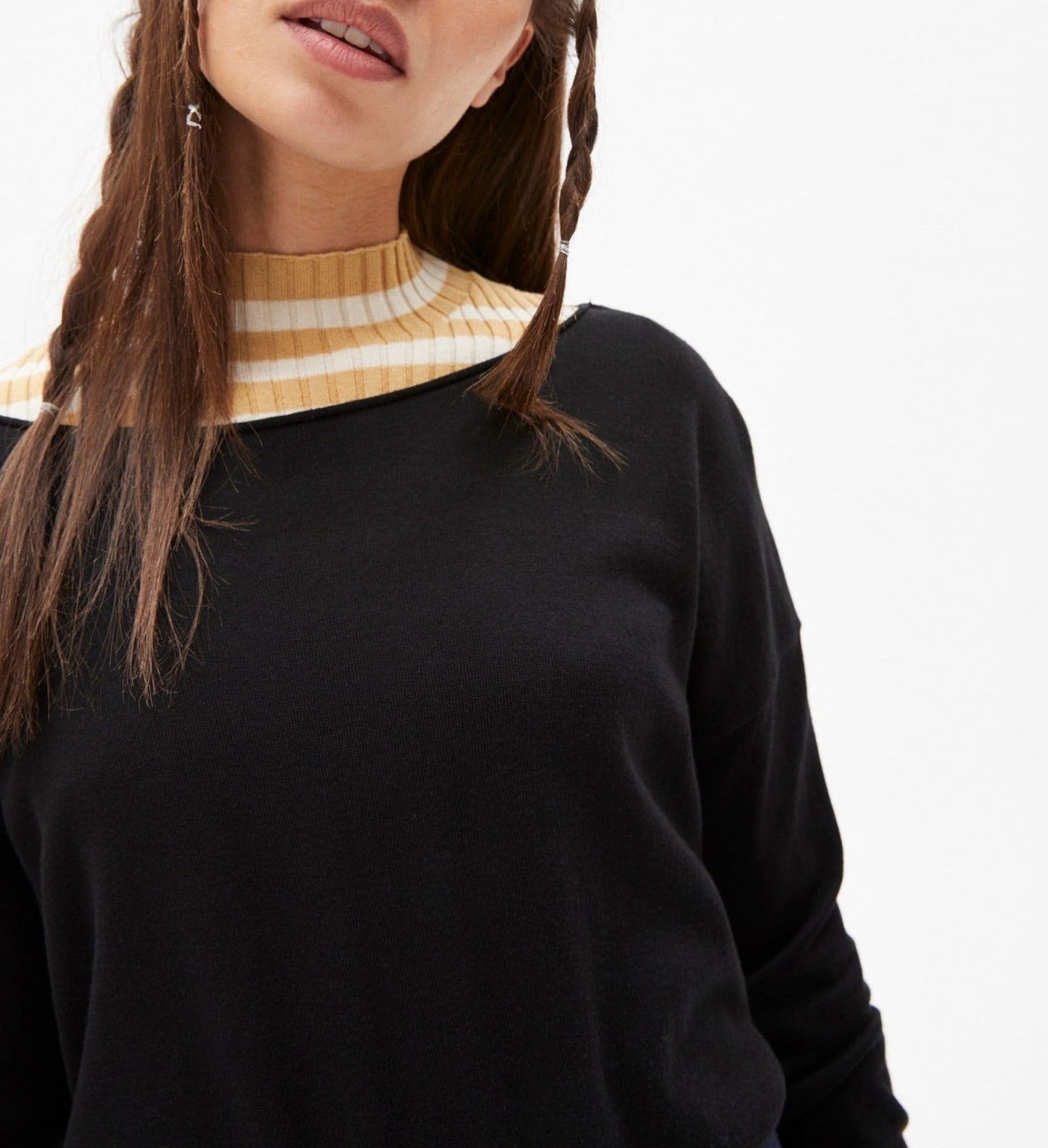 Ladaa Knit Pullover
